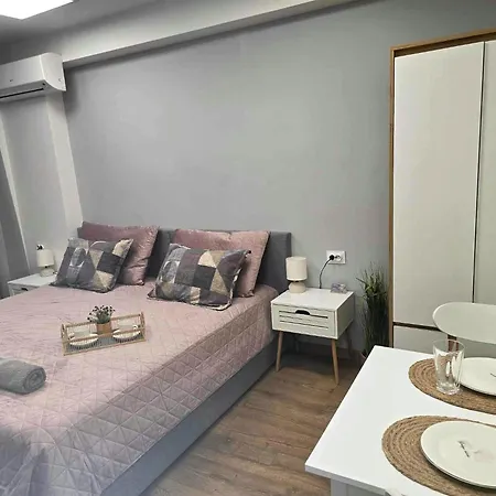 студио ива в центъра на Apartament *